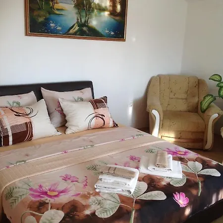 Διαμέρισμα Kristina *