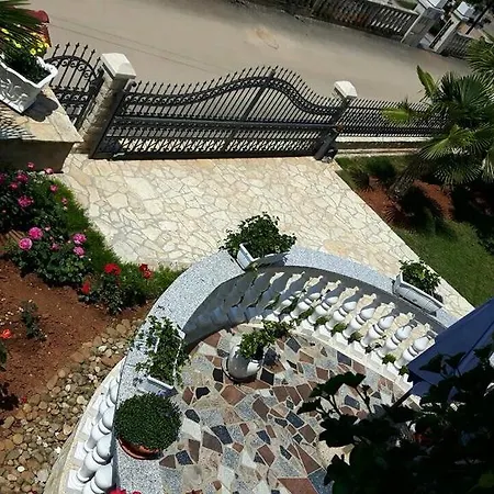 Apartament Kristina *